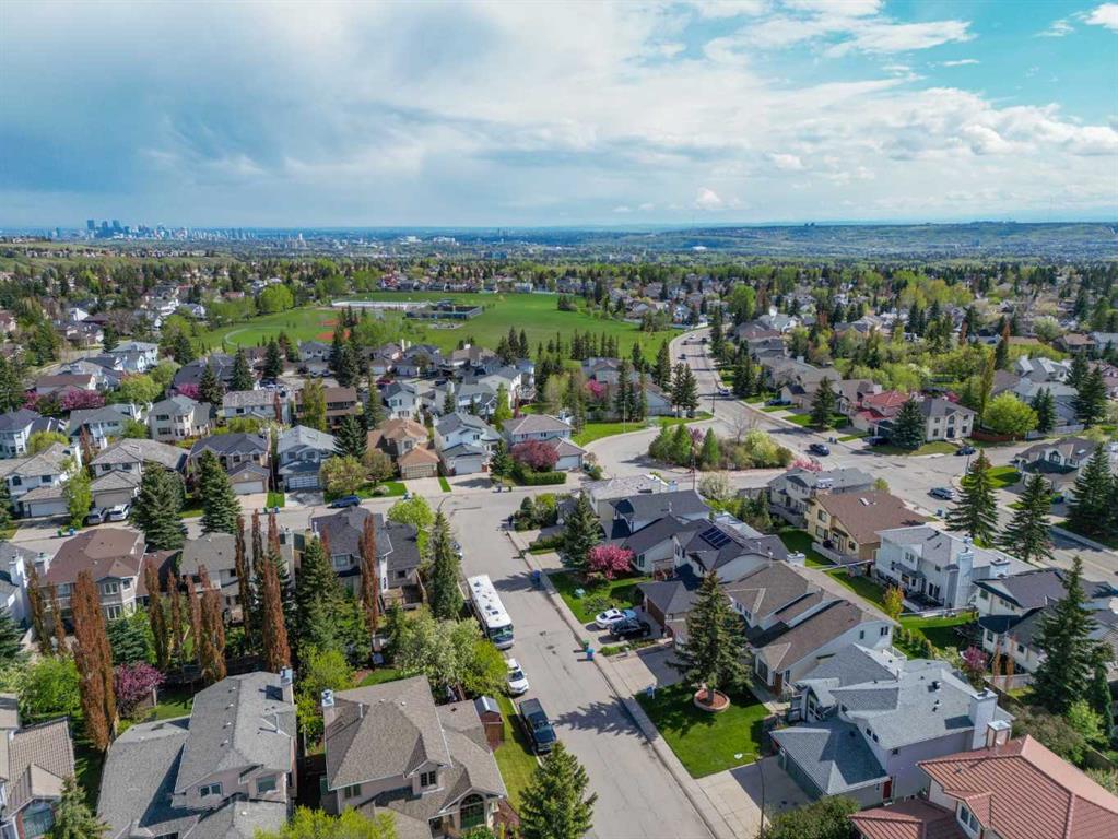 Picture for 393 Hawktree Circle NW