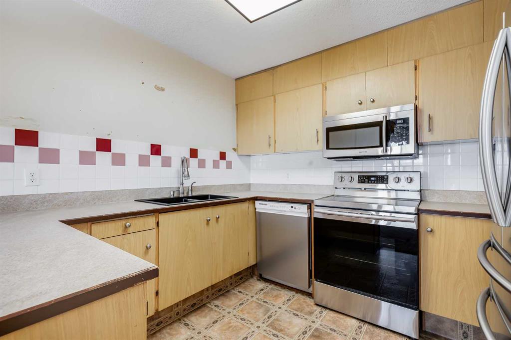 Picture for 65, 3705 Fonda Way SE