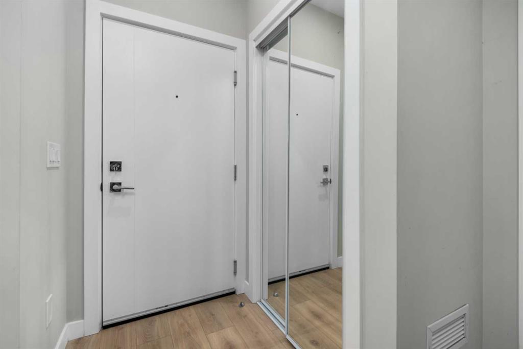 Picture for 119, 383 Smith Street NW