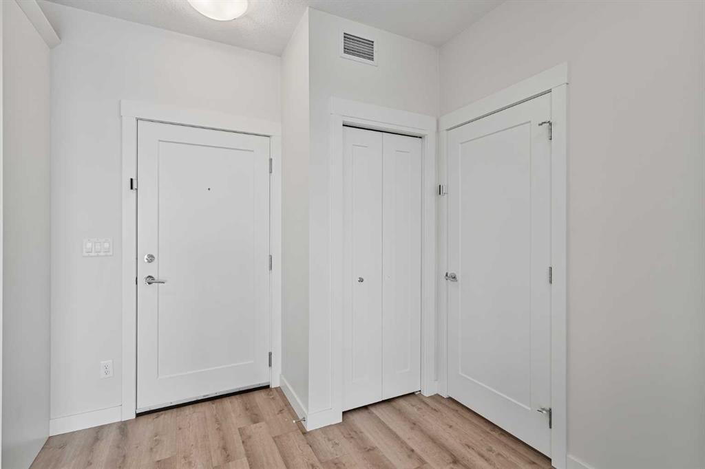 Picture for 2409, 522 Cranford Drive SE