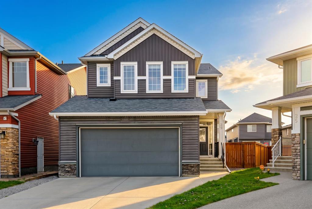 Picture for 29 Evansglen Place NW