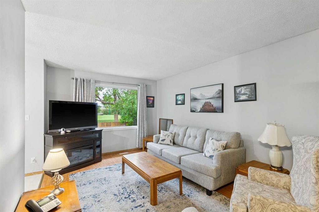 Picture for 118, 6100 4 Avenue NE