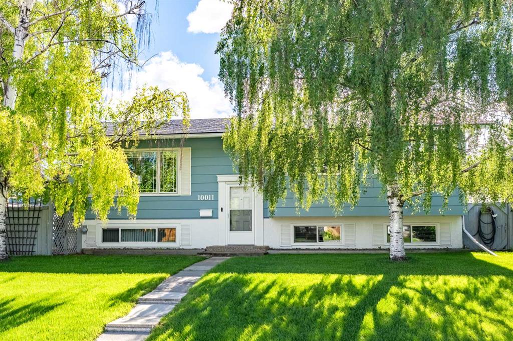 Picture for 10011 Maplecreek Drive SE