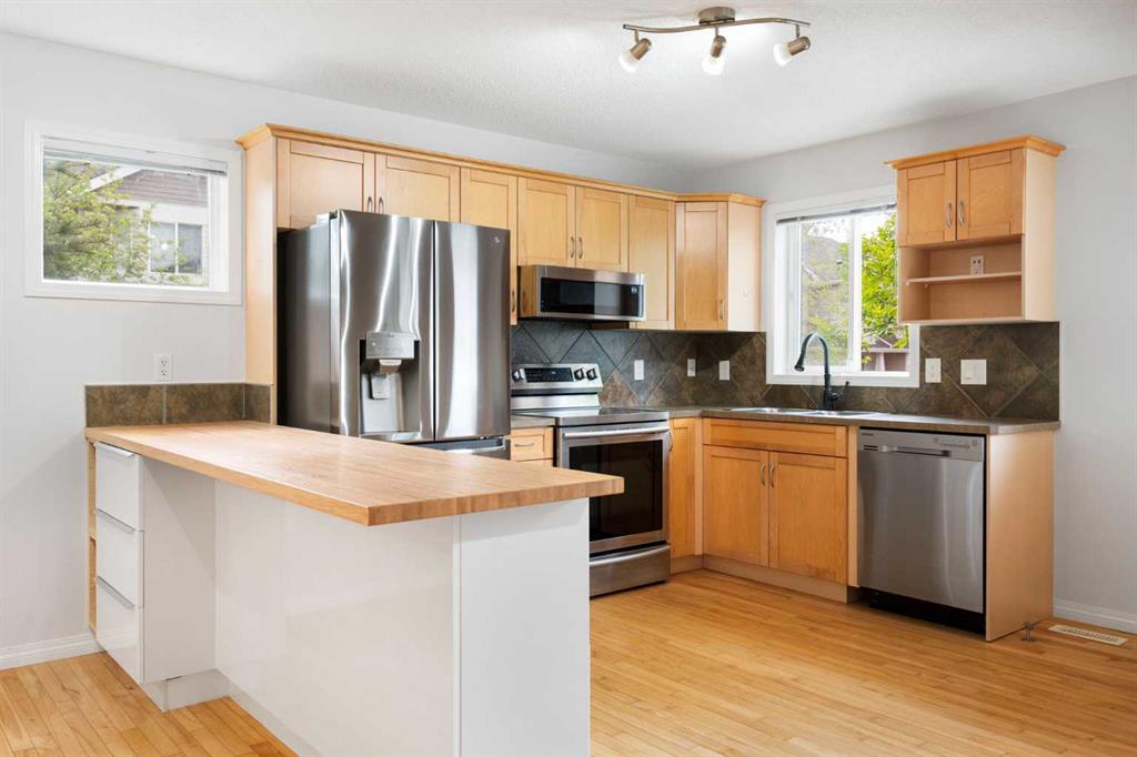 Picture for 112 Royal Oak Gardens NW