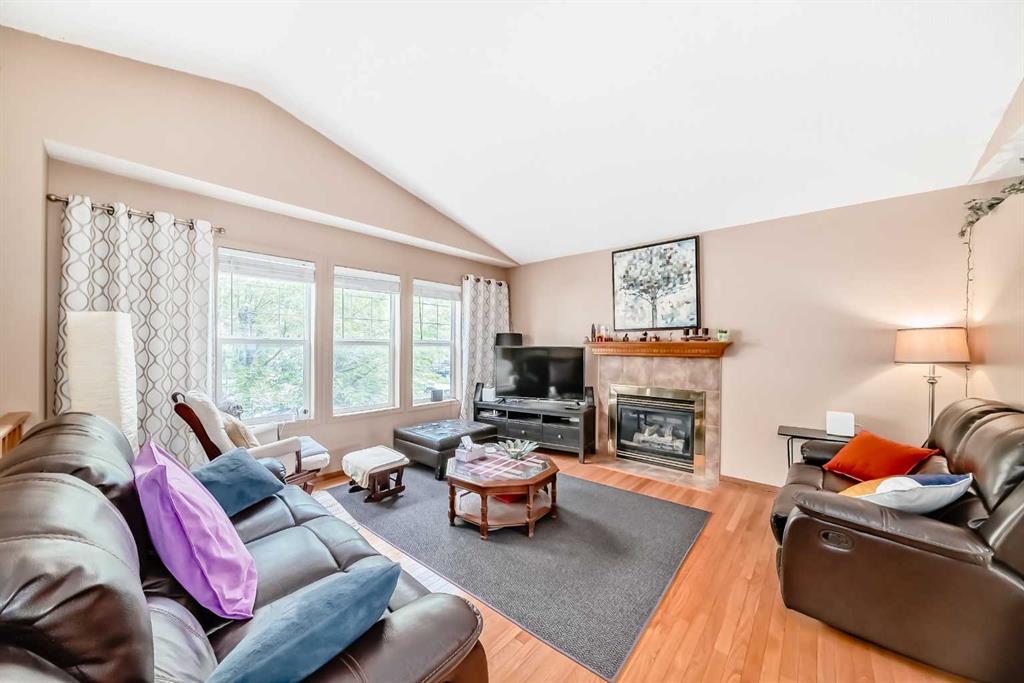 Picture for 27 Covepark Drive NE
