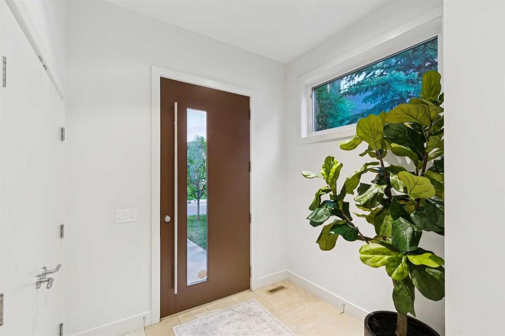 Picture for 31 Wexford Way SW