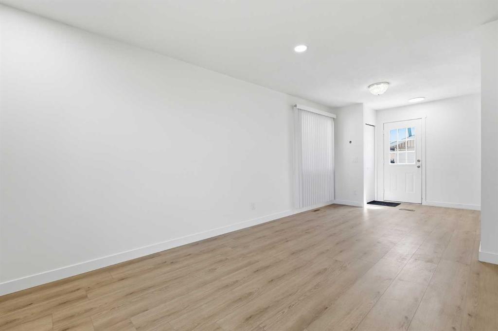 Picture for 532 Rundleridge Drive NE