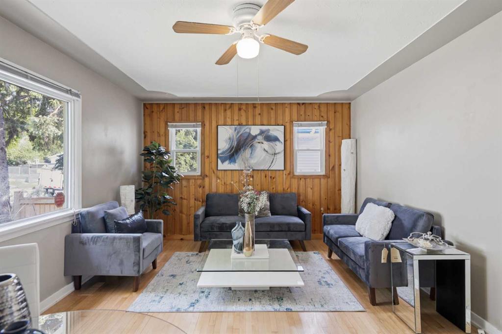 Picture for 3711 Centre B Street NW
