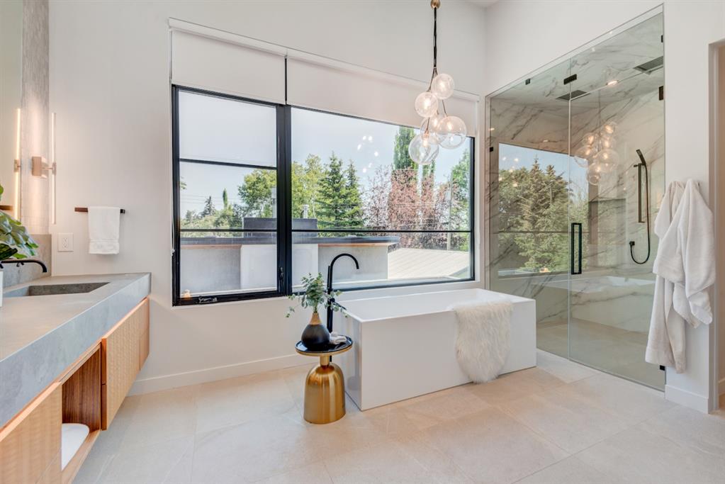     3924 Crestview Road SW , Calgary, 0046   ,T2T 2L4 ;  Listing Number: MLS A1242697
