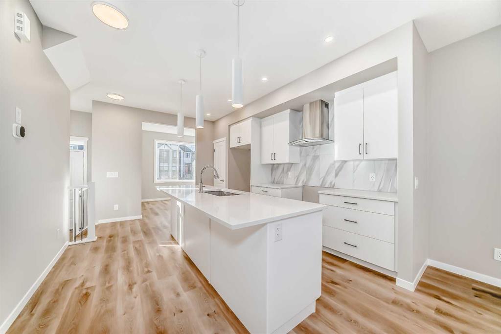 Picture for 1168 Mahogany Boulevard SE