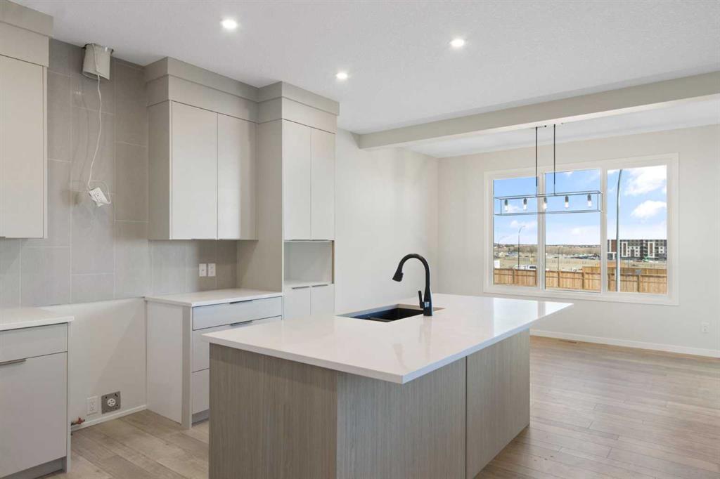 Picture for 112 Belmont Place SW