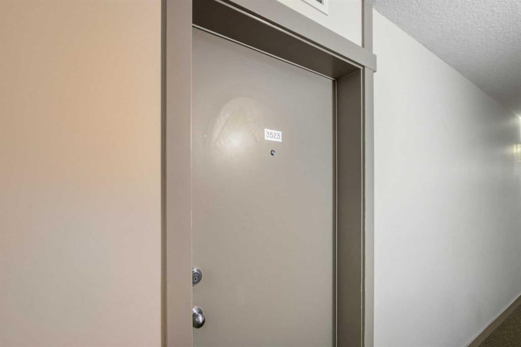 Picture for 3523, 4641 128 Avenue NE