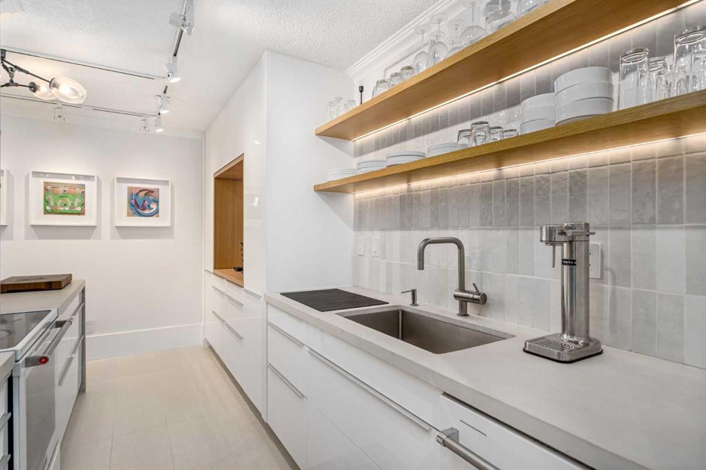 Picture for 71D, 231 Heritage Drive SE