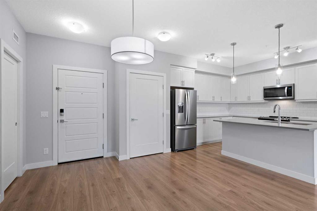 Picture for 308, 100 Auburn Meadows Manor SE