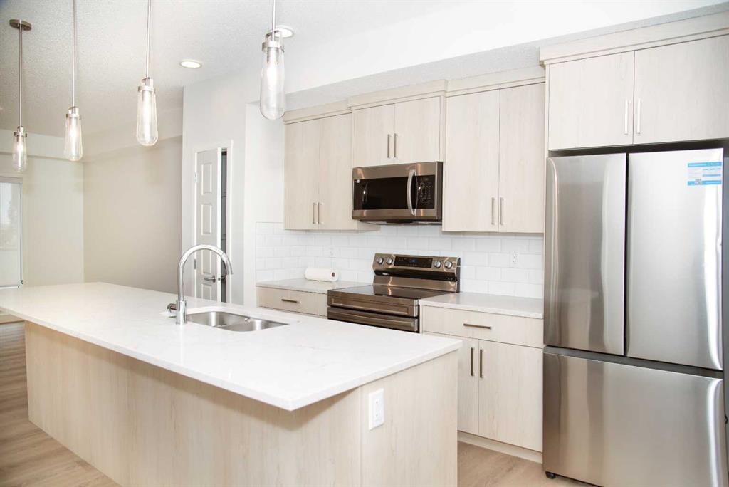 Picture for 111, 345 Edith Place NW