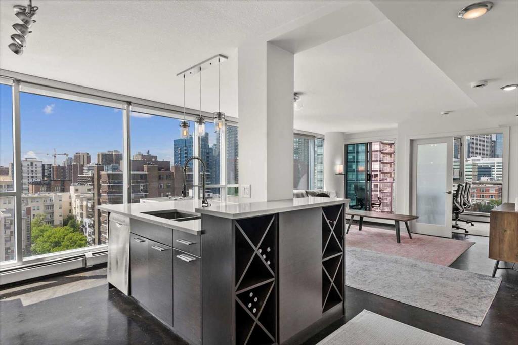 Picture for 909, 188 15 Avenue SW