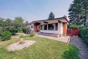 Picture for 10212 8 Street SW