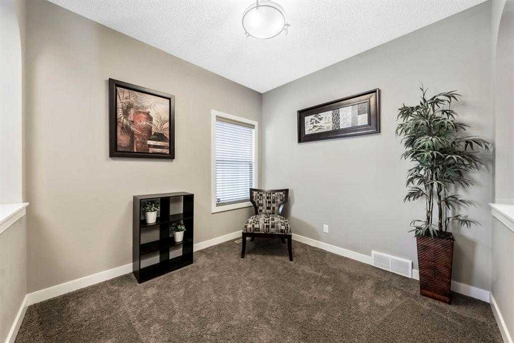 Picture for 285 Evanspark Gardens NW