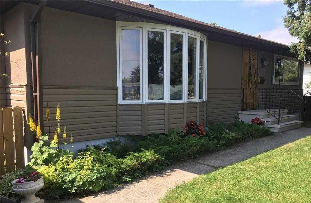 Picture for 4027 25 Avenue SW