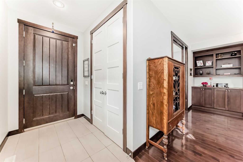 Picture for 2213 27 Street SW