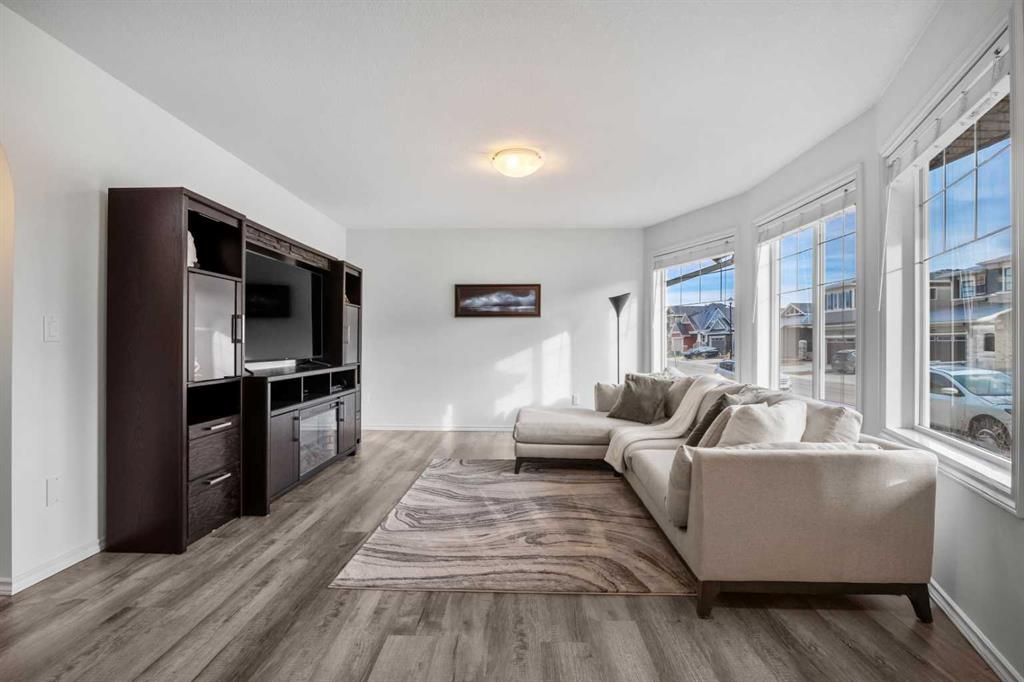 Picture for 1671 Baywater Street SW