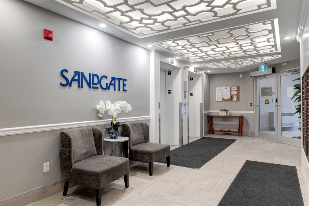 Picture for 316, 30 MAHOGANY Mews SE