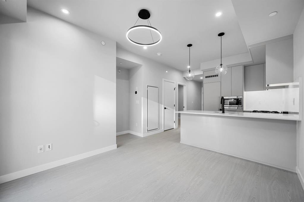 Picture for 307, 8375 Broadcast Avenue SW