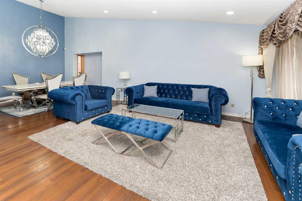 Picture for 18 Coral Sands Place NE