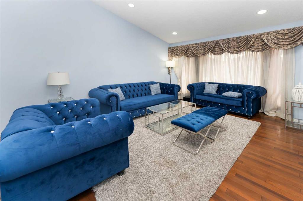 Picture for 18 Coral Sands Place NE