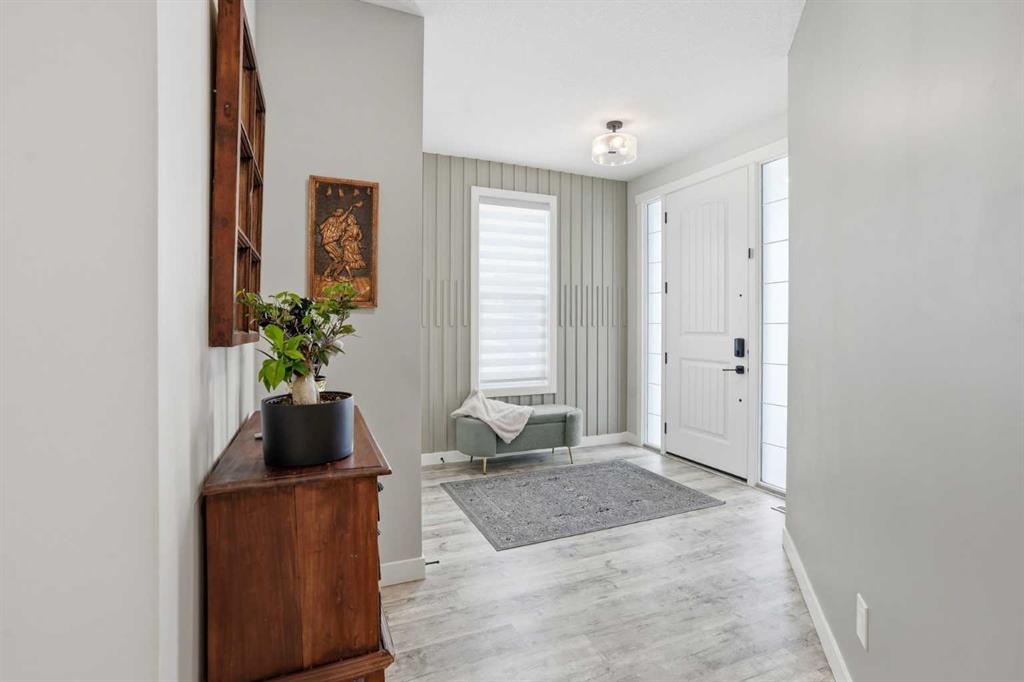 Picture for 111 Crestridge View SW