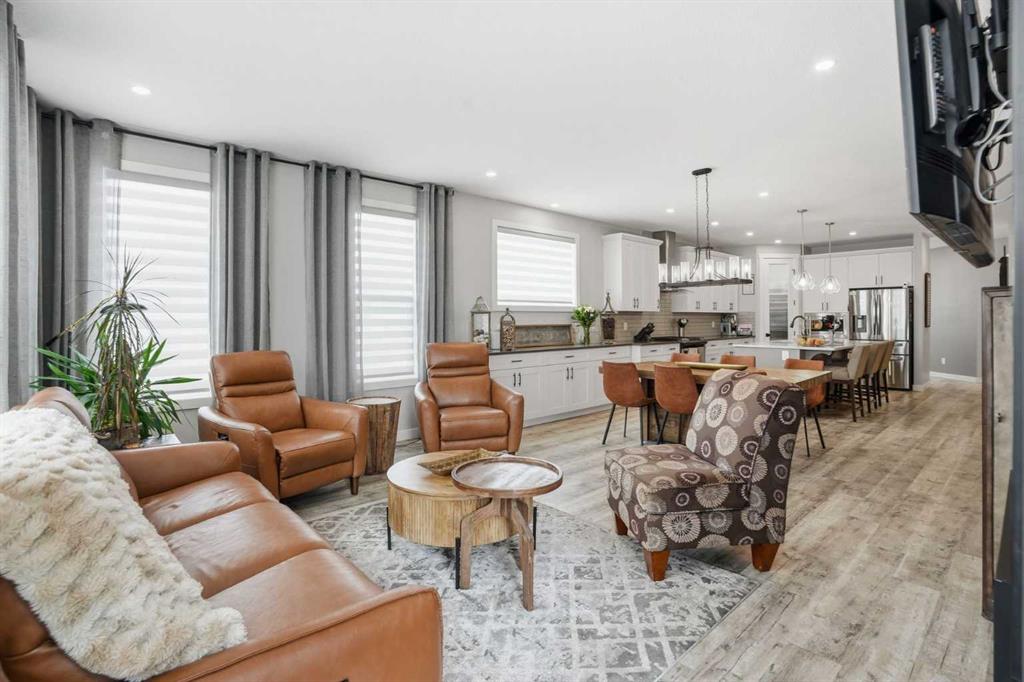 Picture for 111 Crestridge View SW