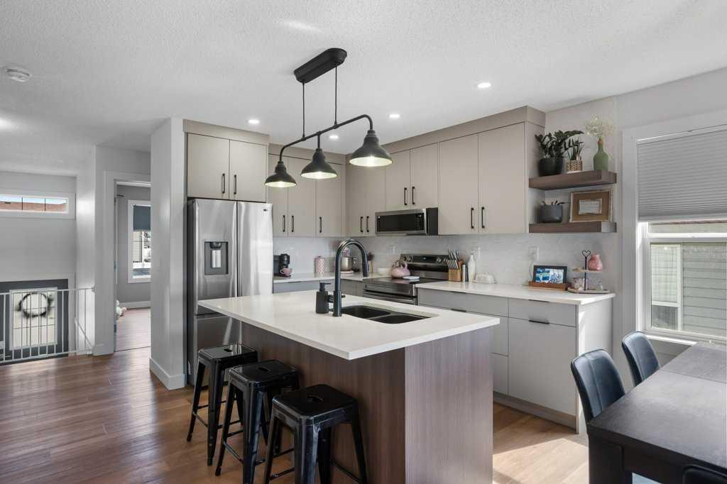 Picture for 377 Stonegate Way NW