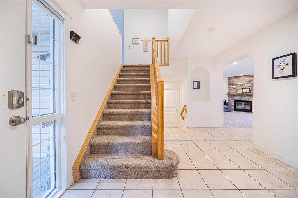 Picture for 30 Chapalina Park Crescent SE