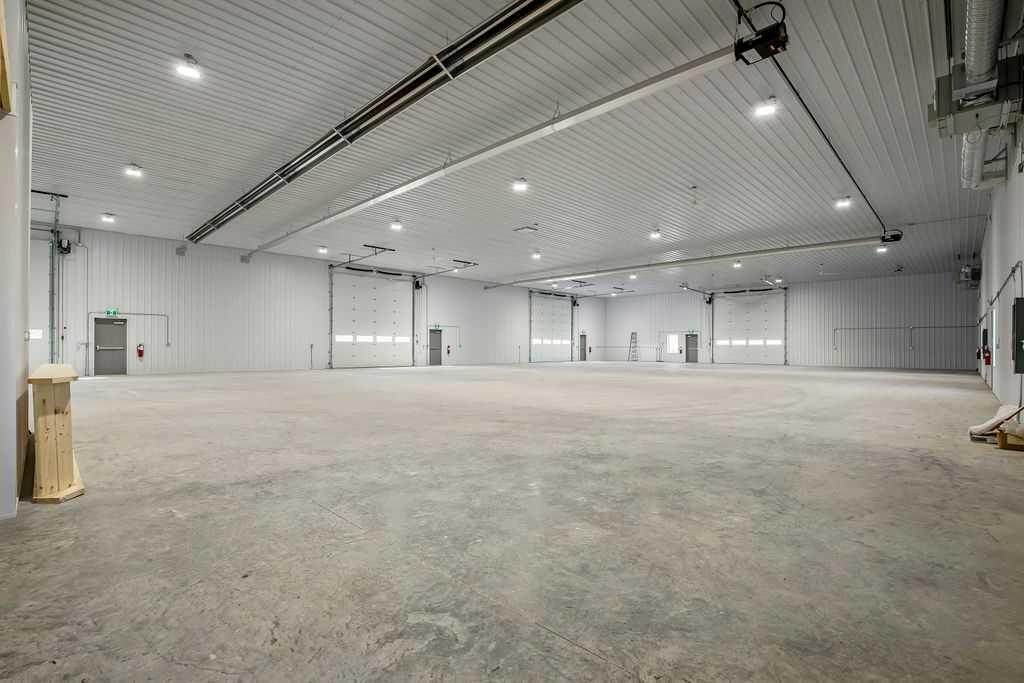 Picture for 168029 Miners Road W