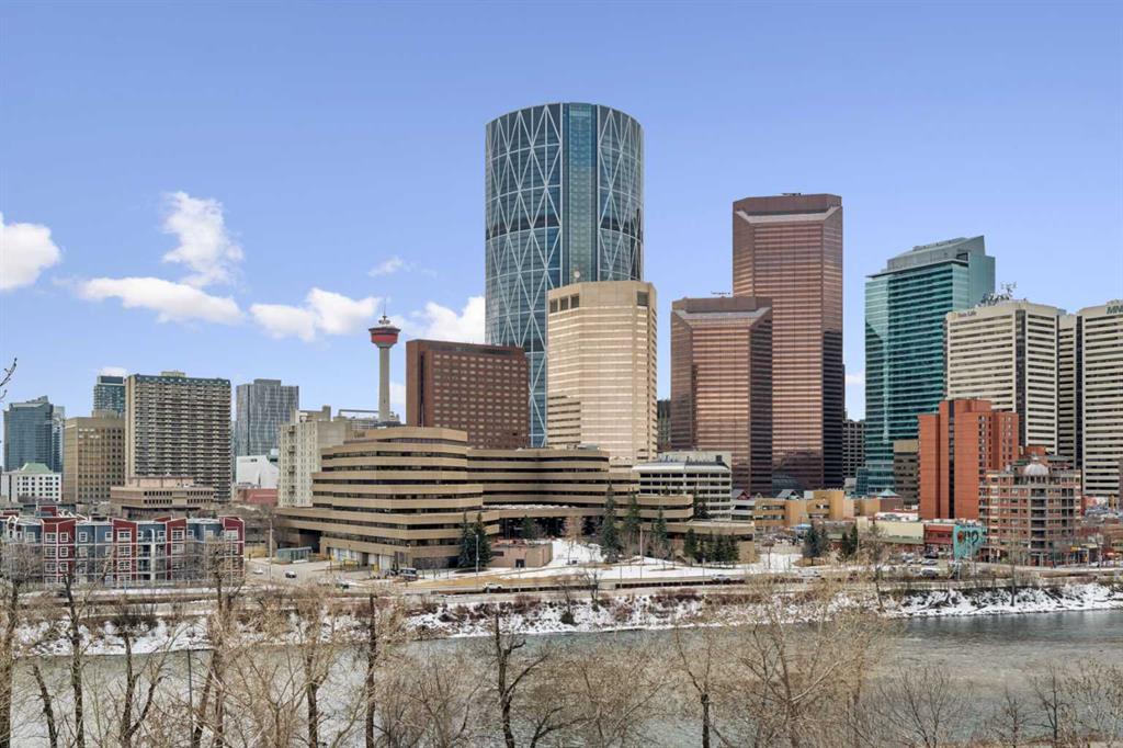 Picture for 707, 320 Meredith Road NE