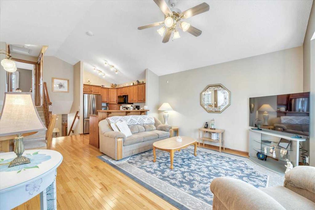 Picture for 280 Cramond Close SE