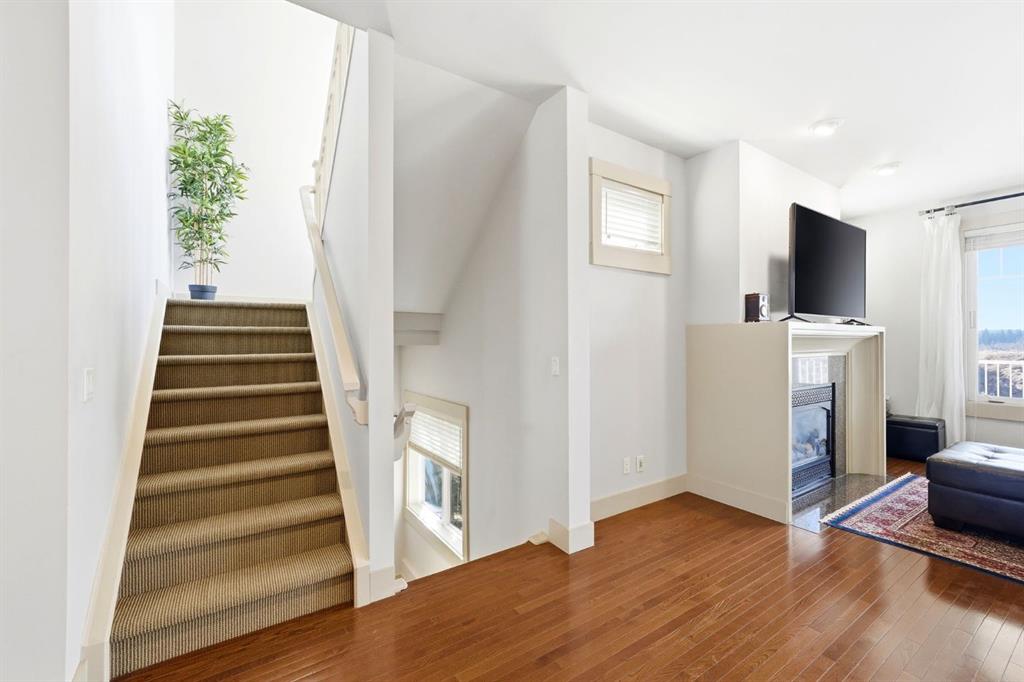 Picture for 243 Whispering Water Way 