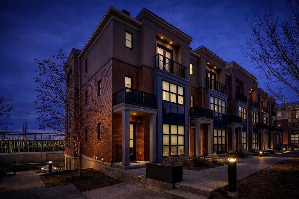 Picture for 701 Aspen Meadows Hill SW