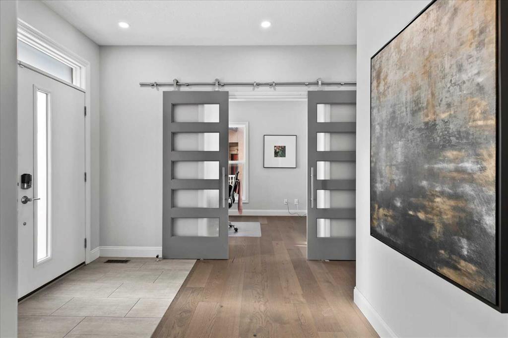 Picture for 255 Gleneagles View 