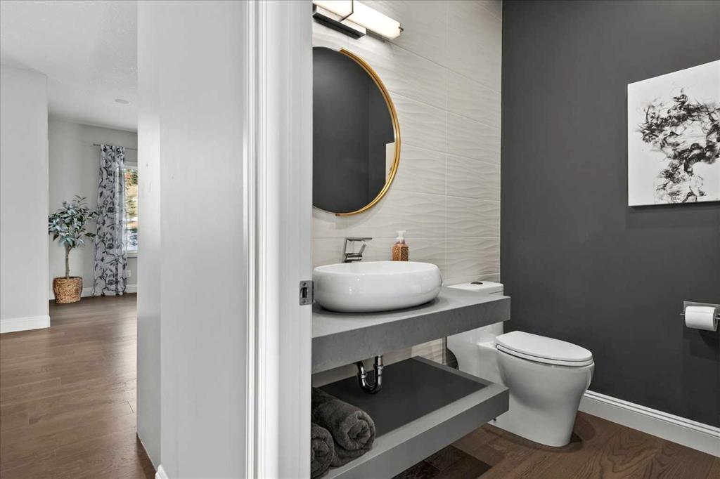 Picture for 255 Gleneagles View 