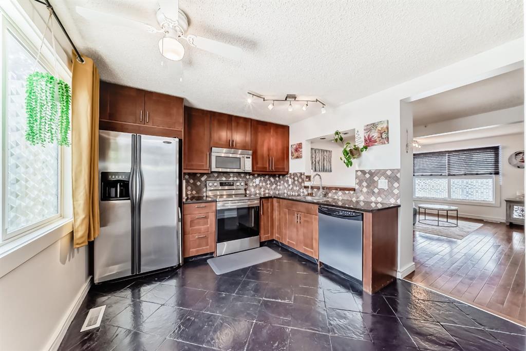 Picture for 534 Woodbine Boulevard SW