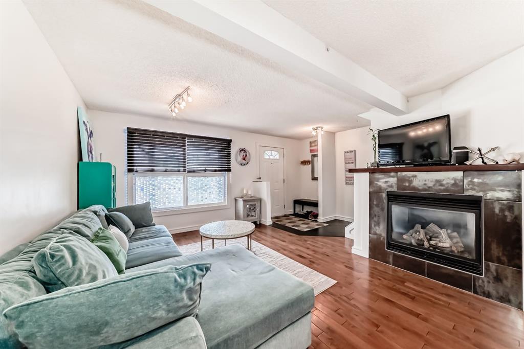 Picture for 534 Woodbine Boulevard SW