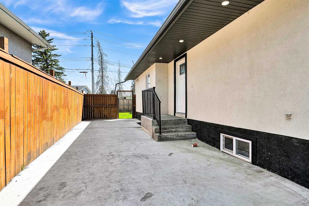 Picture for 611 Penbrooke Road SE