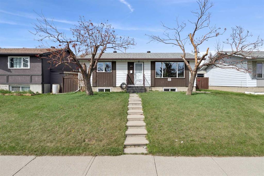 Picture for 176 Penmeadows Close SE