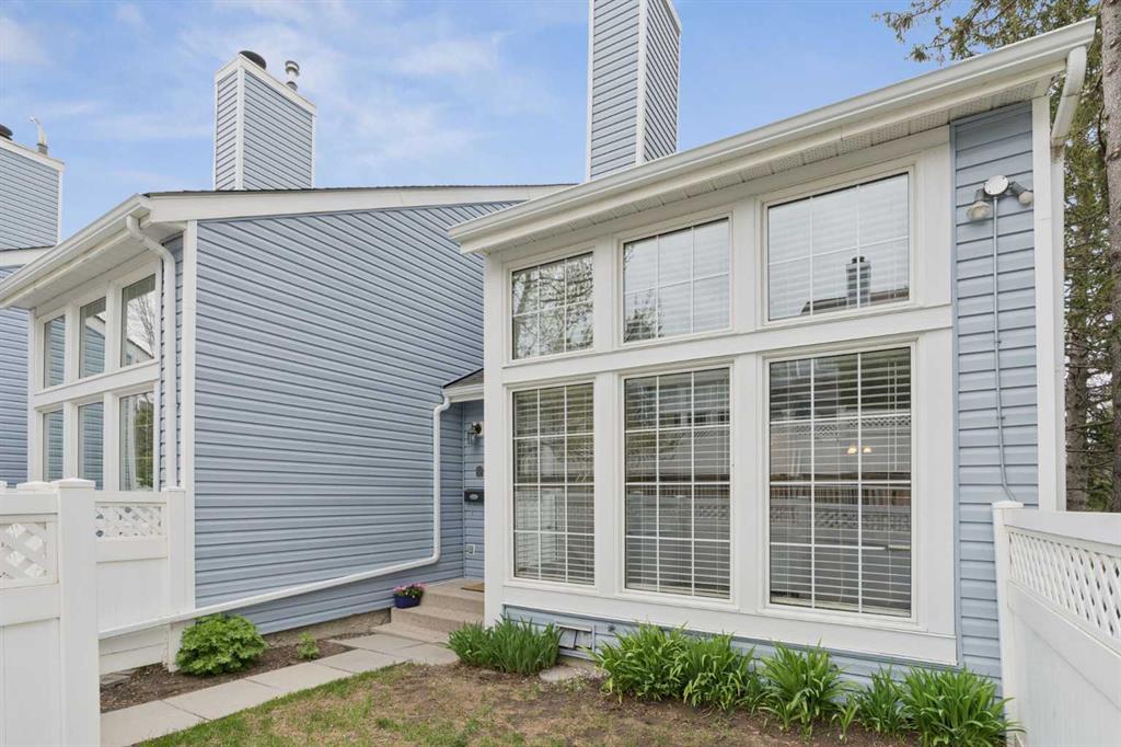 Picture for 38, 28 Berwick Crescent NW