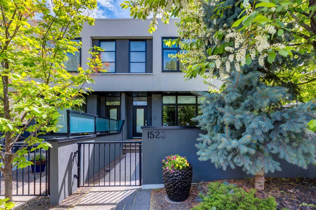 Picture for 1, 1523 28 Avenue SW