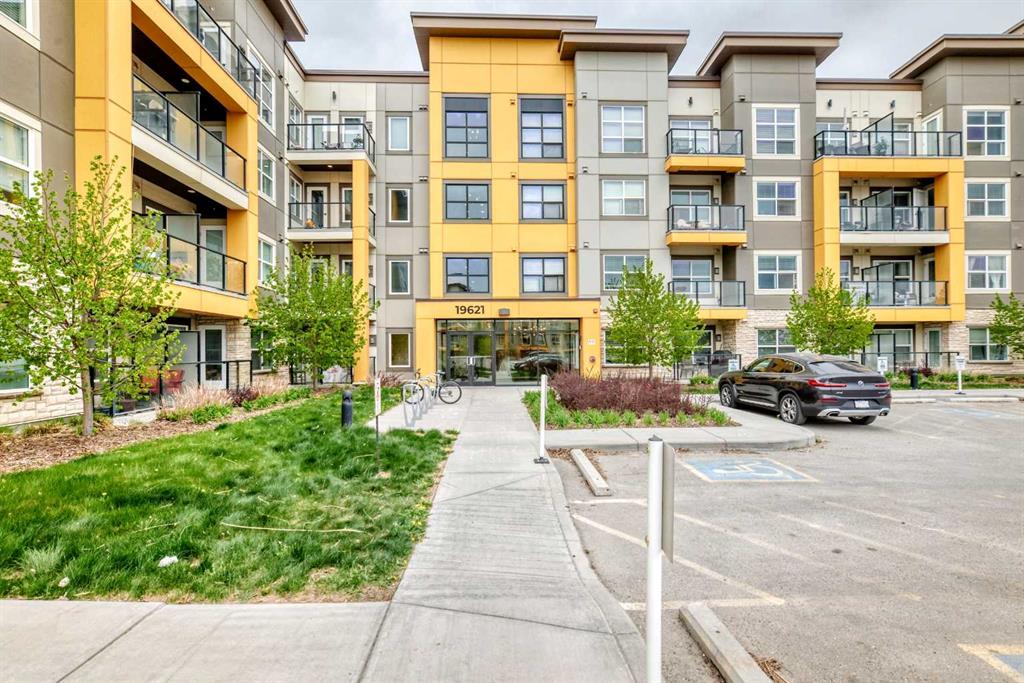 Picture for 104, 19621 40 Street SE