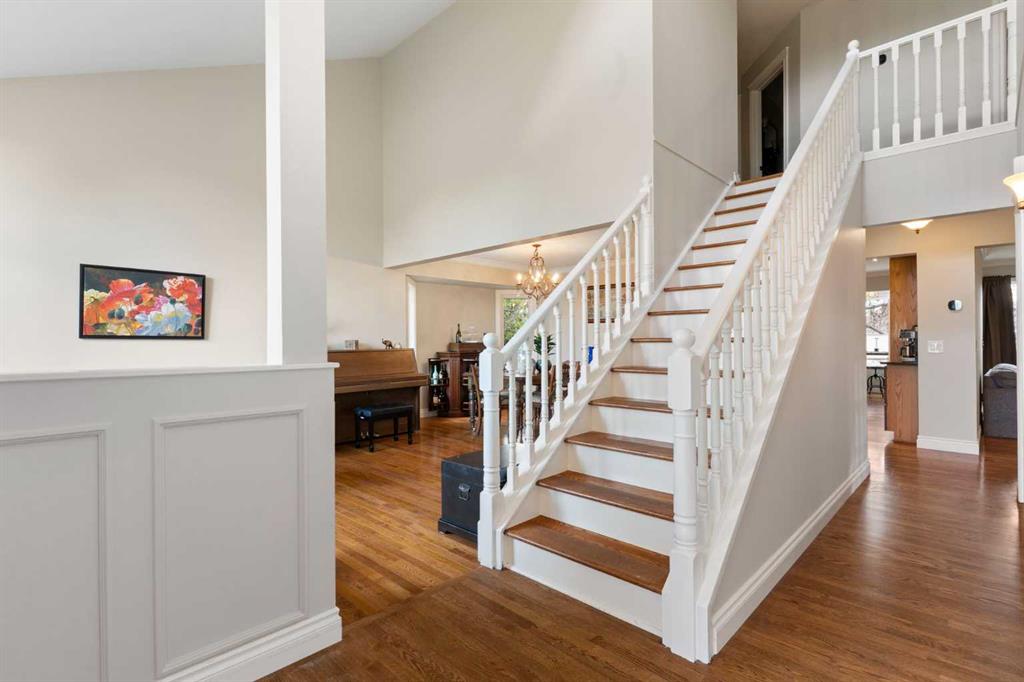 Picture for 476 Silvergrove Gardens NW