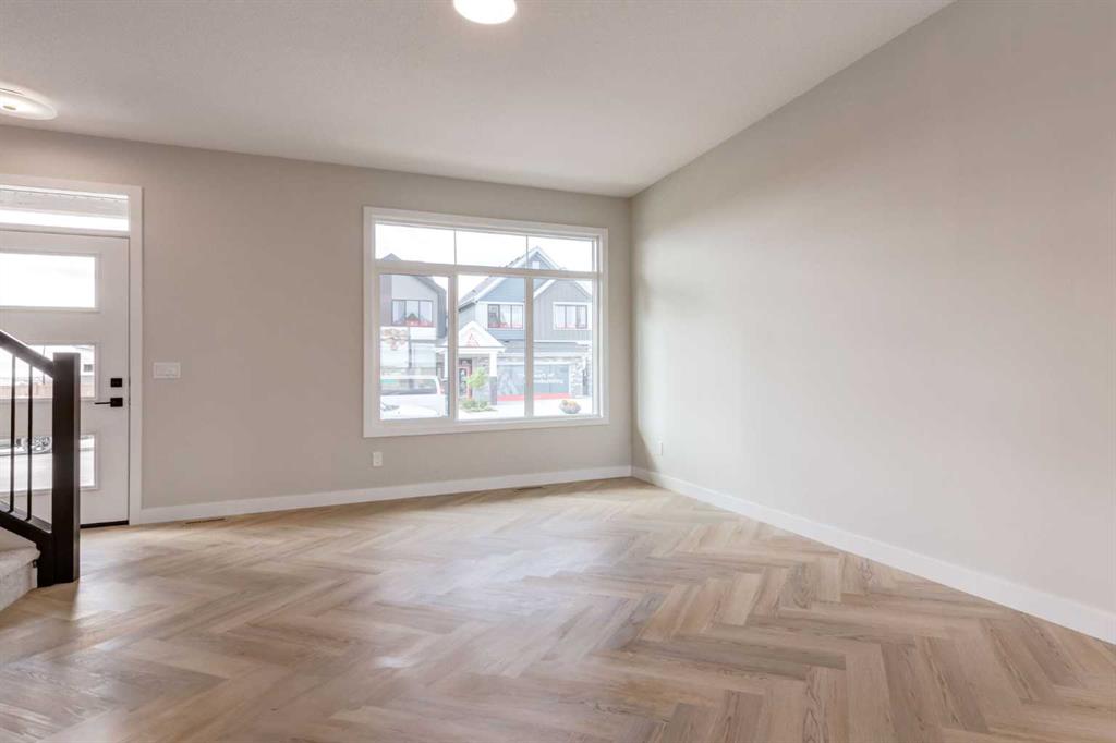 Picture for 442 River Avenue 