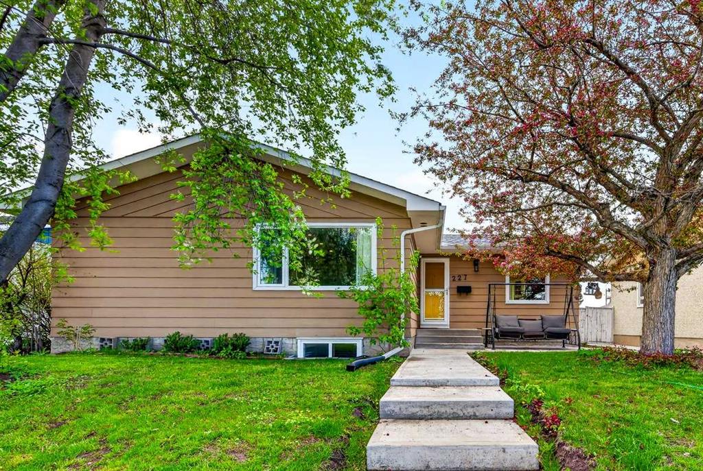 Picture for 227 Martell Road NE